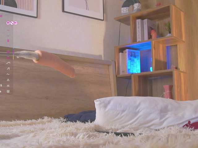 HollieDurand live cam on BongaCams