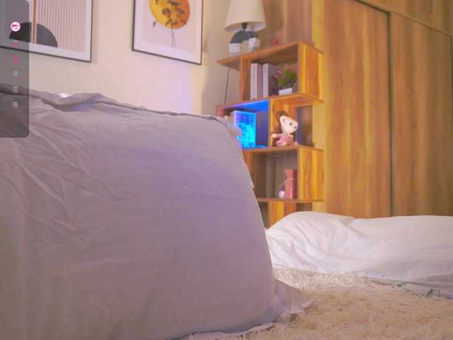 HollieDurand live cam on BongaCams