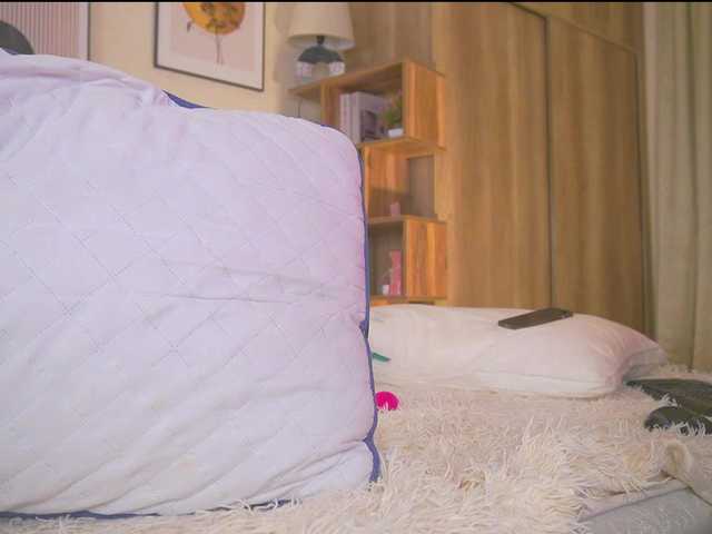 HollieDurand live webcam show