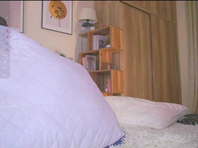 HollieDurand live webcam show