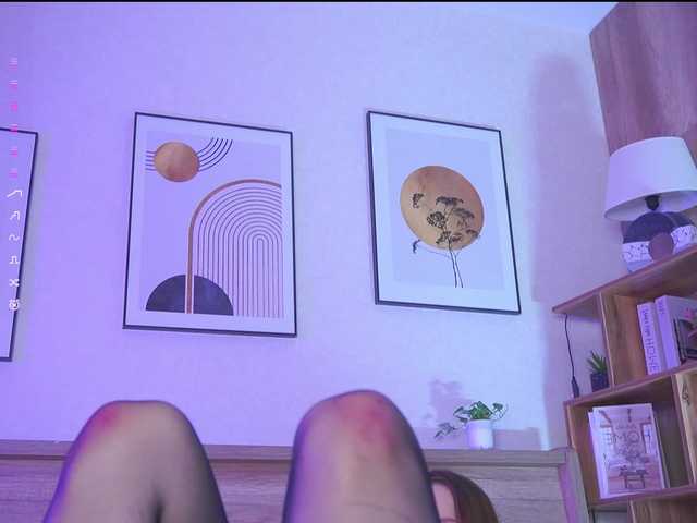 HollieDurand live cam on BongaCams