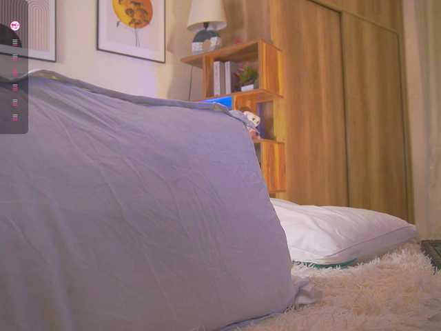 HollieDurand live cam on BongaCams
