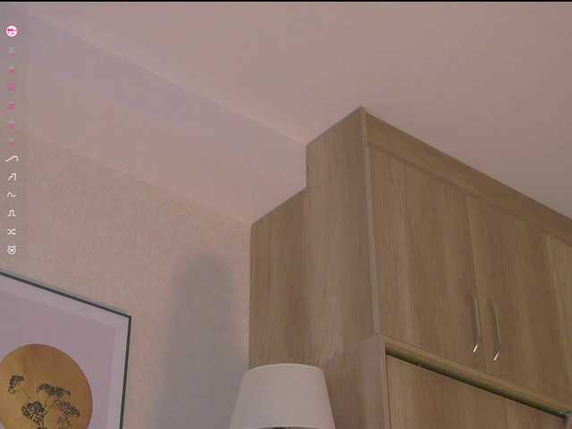 HollieDurand live cam on BongaCams