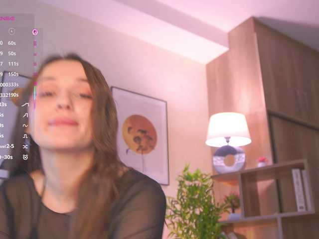 HollieDurand's BongaCams show and profile