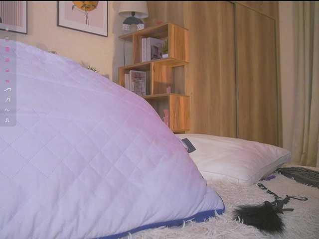 HollieDurand live cam on BongaCams