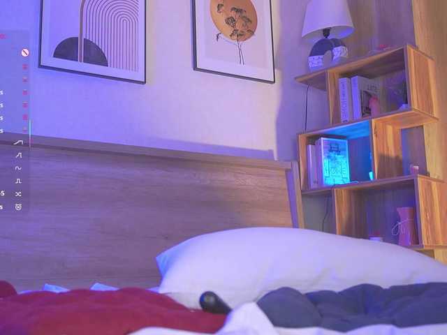 HollieDurand live cam on BongaCams