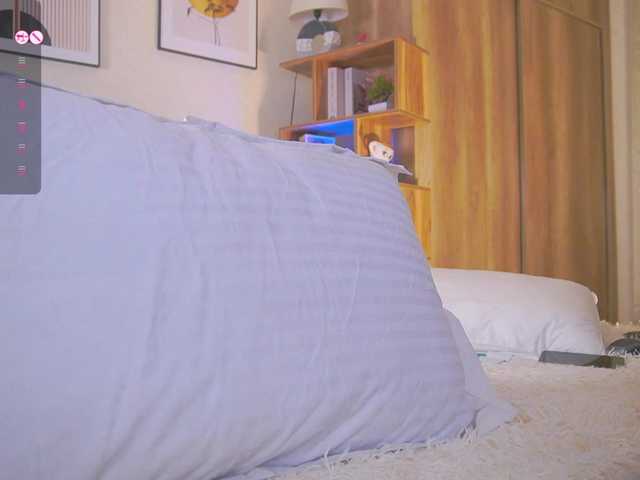 HollieDurand live cam on BongaCams