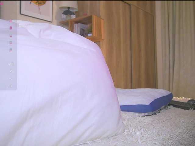 HollieDurand live cam on BongaCams