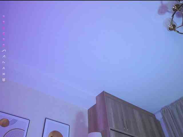 HollieDurand webcam