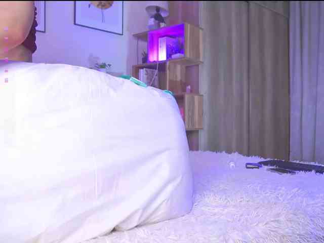 HollieDurand webcam
