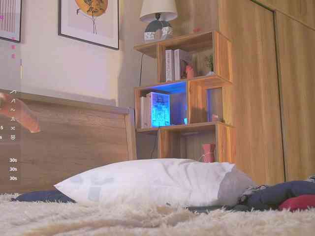 HollieDurand webcam