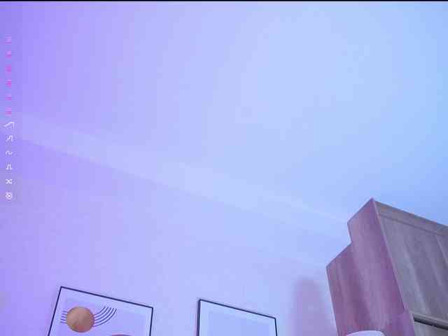 HollieDurand webcam
