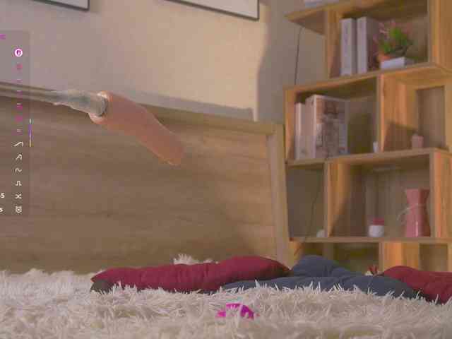 HollieDurand webcam