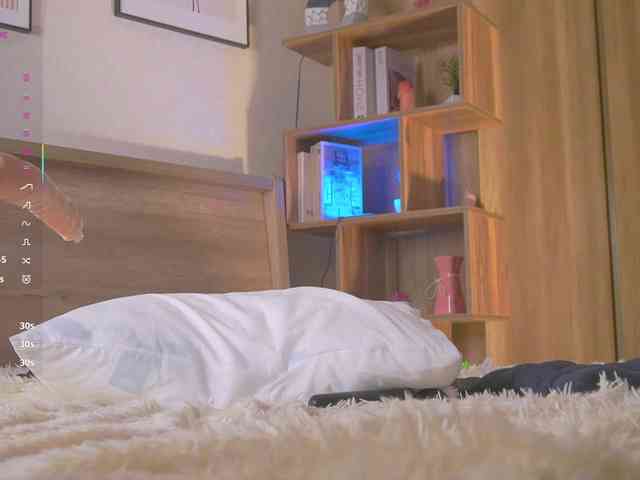 HollieDurand webcam