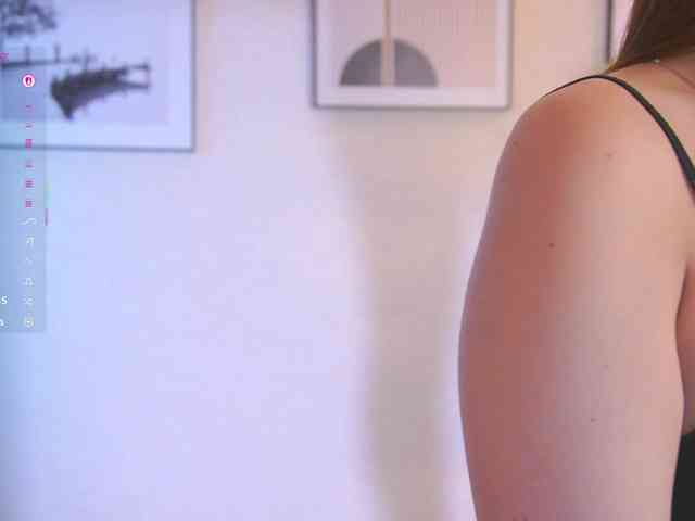 HollieDurand webcam
