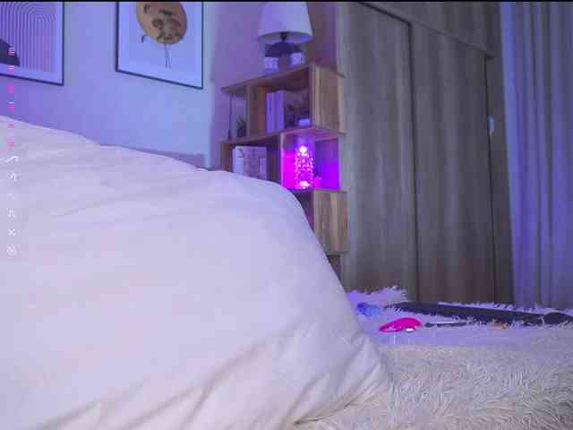 HollieDurand webcam