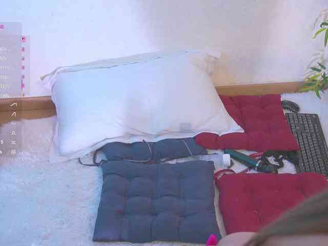 HollieDurand webcam