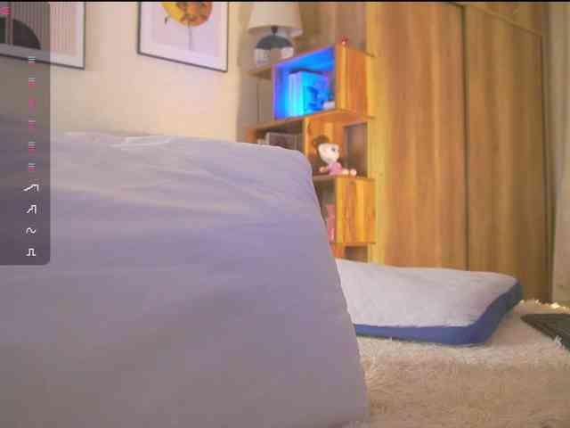 HollieDurand webcam