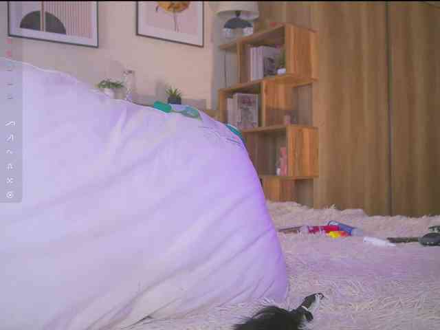 HollieDurand webcam