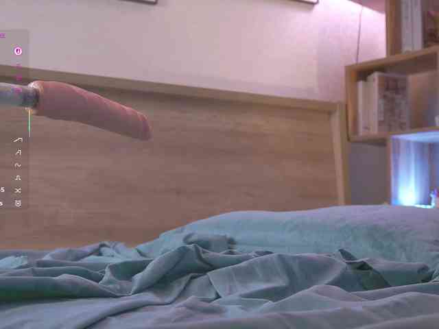 HollieDurand webcam