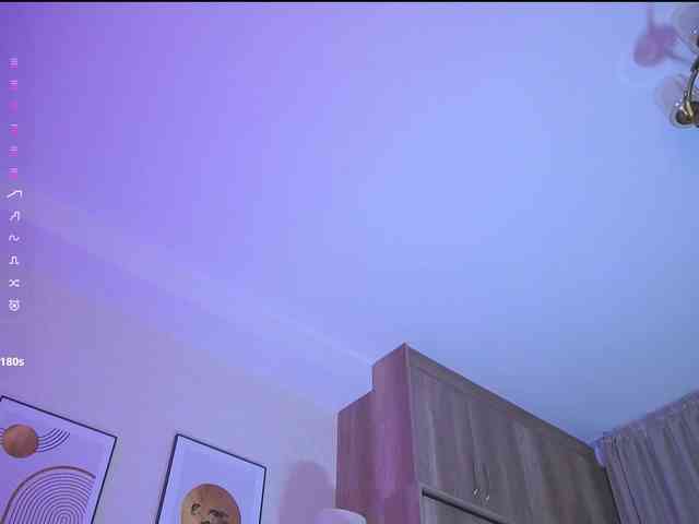 HollieDurand webcam