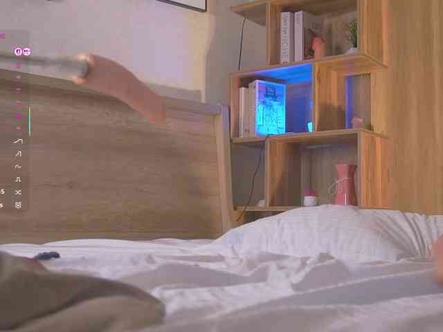 HollieDurand webcam