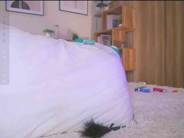HollieDurand webcam