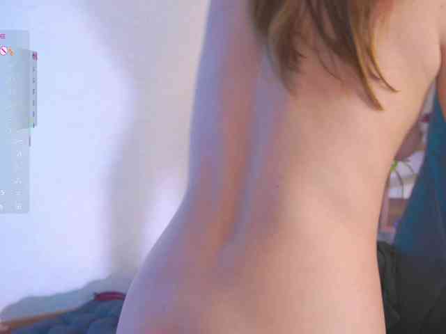 HollieDurand webcam
