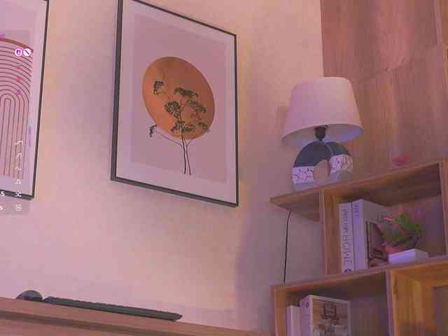 HollieDurand webcam