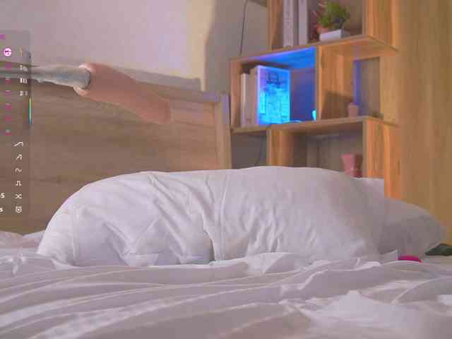 HollieDurand webcam