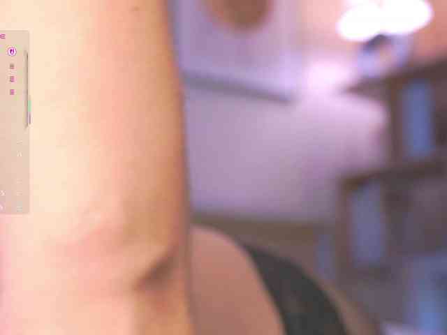 HollieDurand webcam