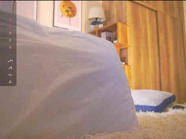 HollieDurand webcam