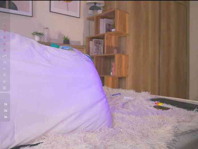 HollieDurand webcam