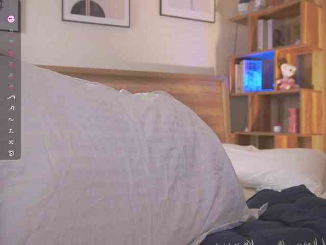 HollieDurand webcam