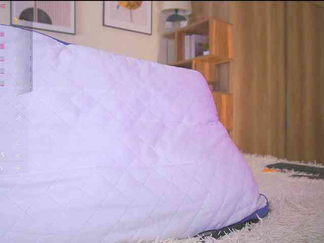 HollieDurand webcam