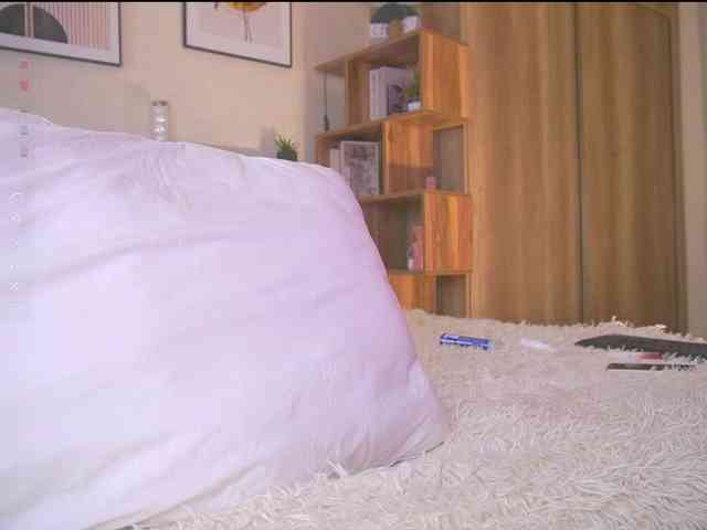 HollieDurand webcam