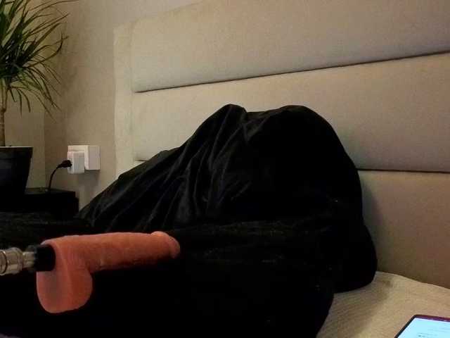 Sexy-Fox69, en vivo ahora en BongaCams