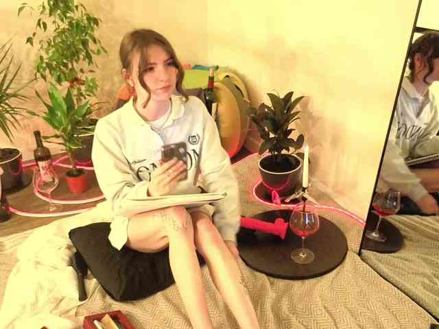 Alisa-001 webcam