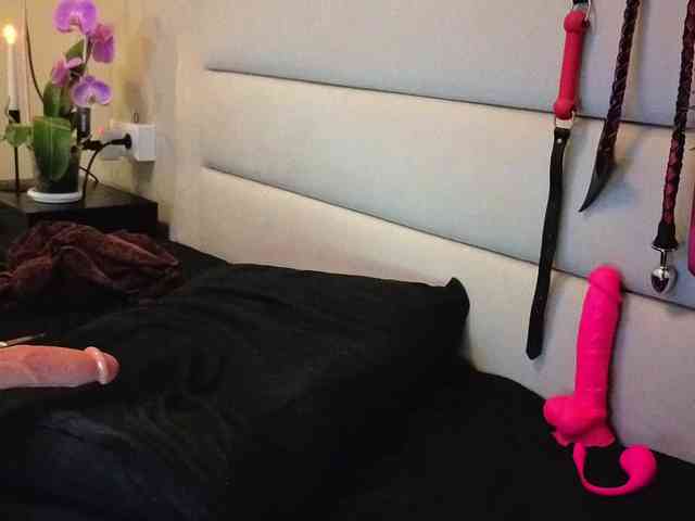 Alisa-001 webcam