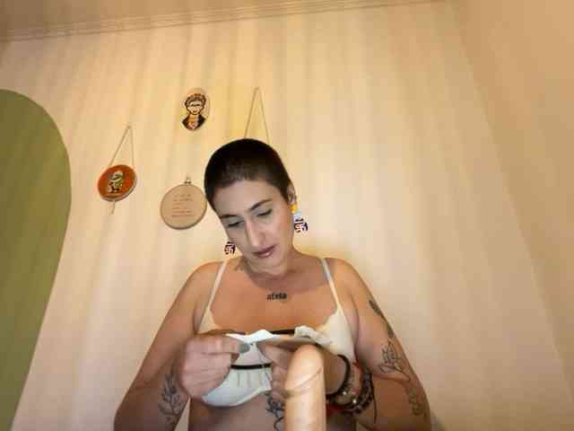Cattymisteriosa webcam