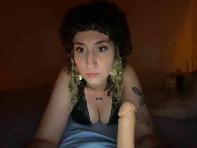 Modelo: Cattymisteriosa