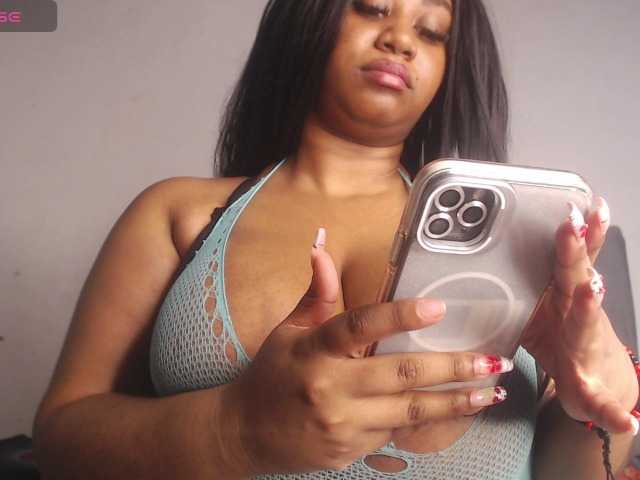 sabrinamora live cam on BongaCams