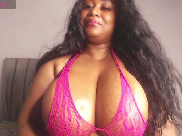 sabrinamora live cam on BongaCams
