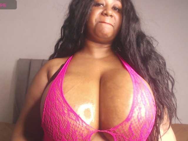 sabrinamora live cam on BongaCams