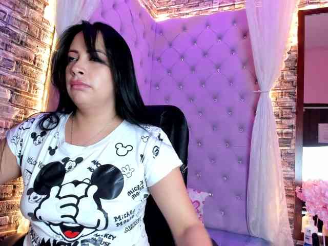 Ashleymontenegro webcam