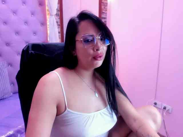 Ashleymontenegro webcam