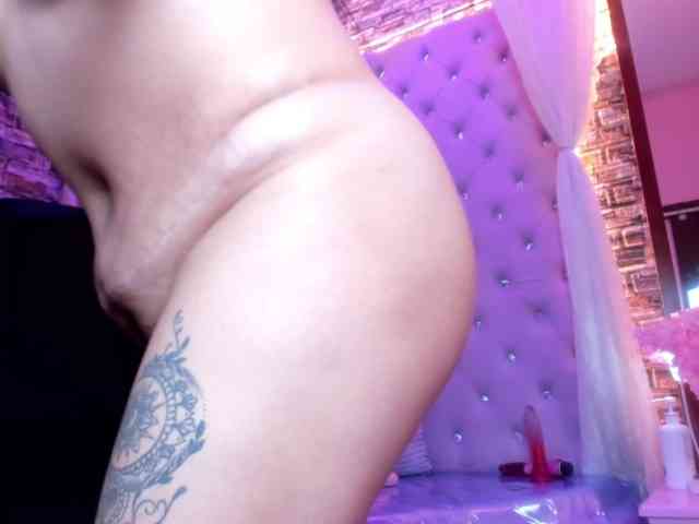 Ashleymontenegro webcam