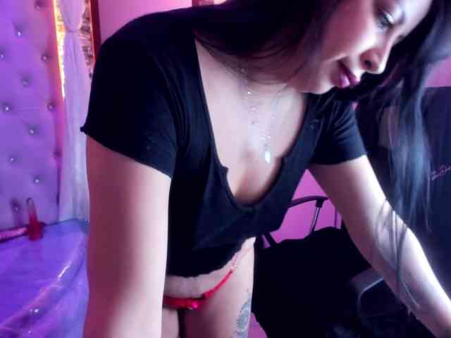 Ashleymontenegro webcam