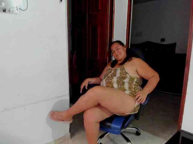 VioletBruces Live Webcam on BongaCams