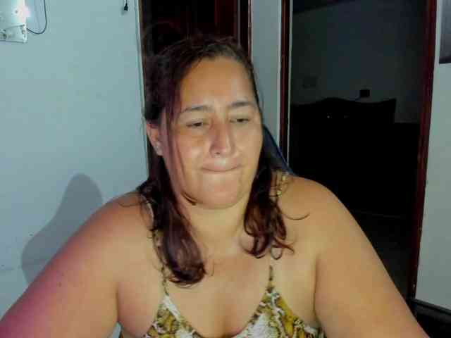 VioletBruces webcam